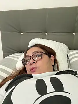 Snapshot of AntonellaAlondra4 chatting on 10, 2, 2026 AntonellaAlondra4 online show from 10, 2, 2026