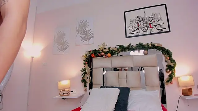 saraandstiven online show from 24, 12, 2024