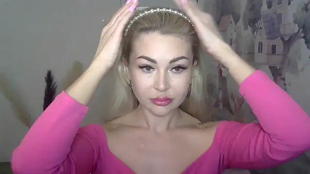 Snapshot of AdeleRoberts chatting on 12, 2, 2025 AdeleRoberts online show from 12, 2, 2025