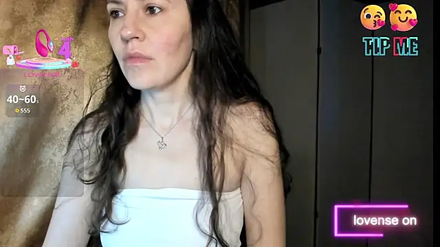 Snapshot of Found_Me chatting on 2, 2, 2026 Found Me online show from 2, 2, 2026