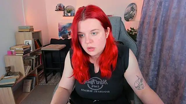 NielletaBlossom online show from 13, 1, 2026