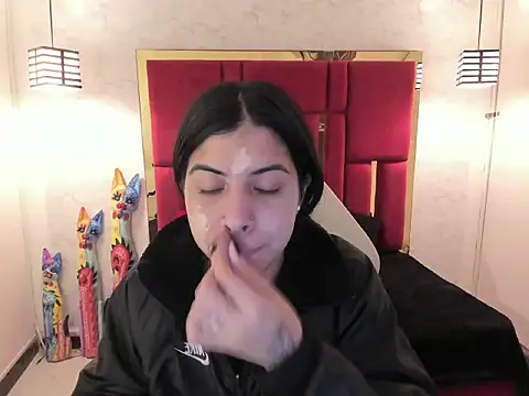 Violet m online show from 26, 9, 2025