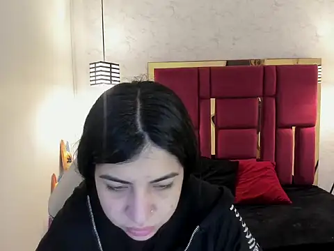 Violet m online show from 19, 10, 2025