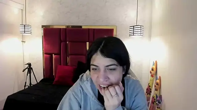 Violet m online show from 21, 10, 2025