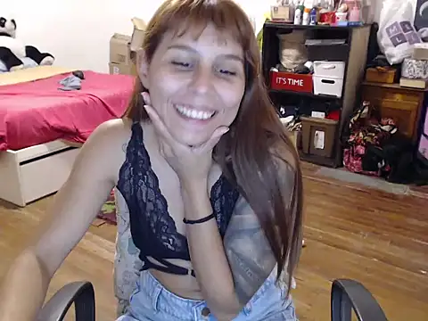 Snapshot of bunnylolaa4 chatting on 10, 2, 2025 bunnylolaa4 online show from 10, 2, 2025