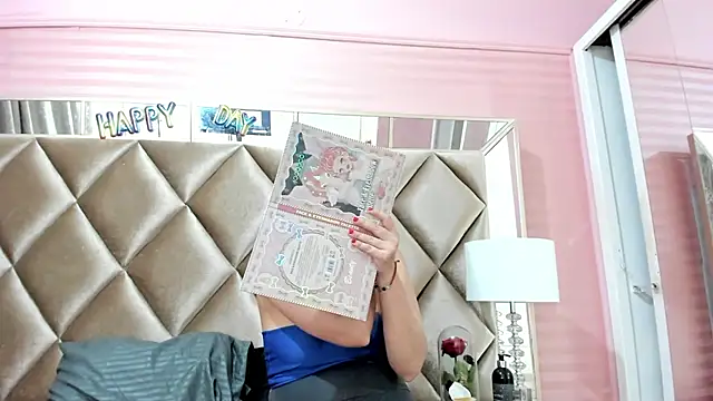 Aurora-Rossi online show from 5, 2, 2026