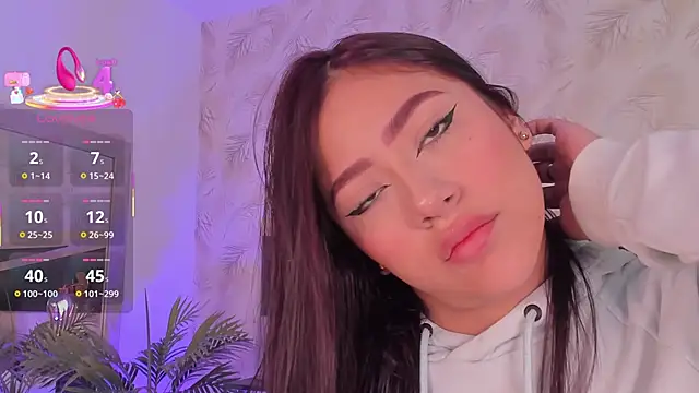 Snapshot of nicolle_pierce chatting on 24, 2, 2026 nicolle pierce online show from 24, 2, 2026