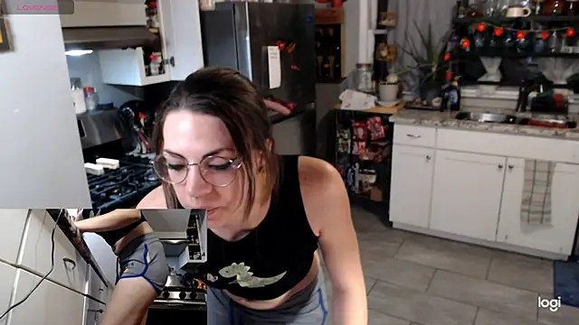 KSwonderland6 online show from 9, 2, 2026