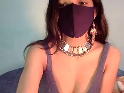 Cute Alaina online show from 28, 1, 2025