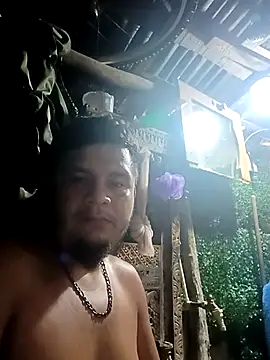 Snapshot of Jes-Ben chatting on 27, 10, 2025 Jes-Ben online show from 27, 10, 2025