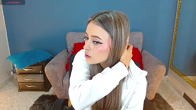 miacarperr1 online show from 20, 1, 2025