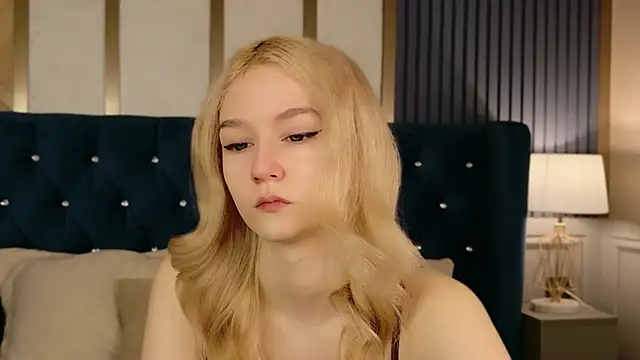 NaomiLoys online show from 27, 2, 2026