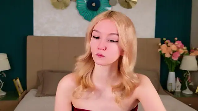 NaomiLoys online show from 7, 3, 2026