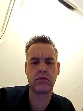 Hectorthyssen1 online show from 13, 1, 2025