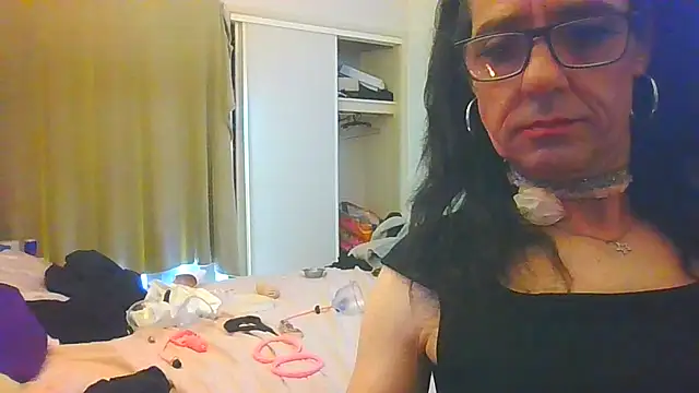 Snapshot of ingrid1982 chatting on 7, 2, 2026 ingrid1982 online show from 7, 2, 2026