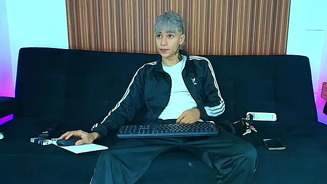 Zacktk7 online show from 7, 3, 2025