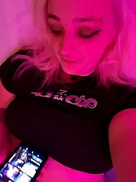 IzanamiNova online show from 20, 1, 2025