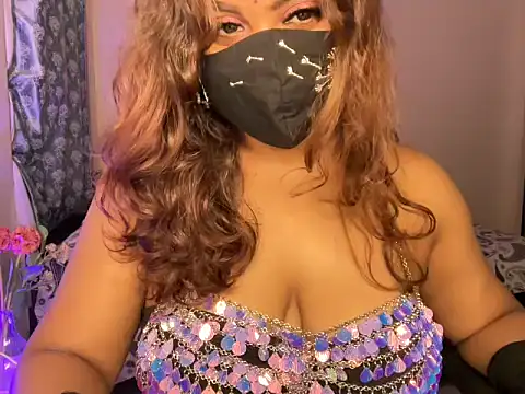 Snapshot of soniyatelugu chatting on 28, 10, 2025 soniyatelugu online show from 28, 10, 2025