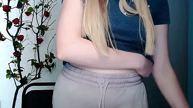 Queen ofLove online show from 1, 4, 2026