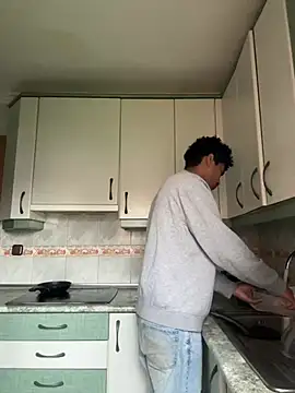 Ryan-hot online show from 17, 3, 2025