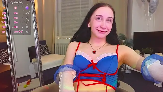 AlicePlayss online show from 18, 2, 2025