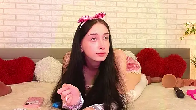 AlicePlayss online show from 6, 3, 2025