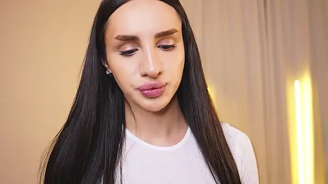 Kim Oberlin  online show from 21, 10, 2025