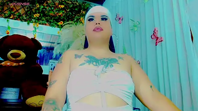 nauthyvalentina online show from 18, 3, 2026