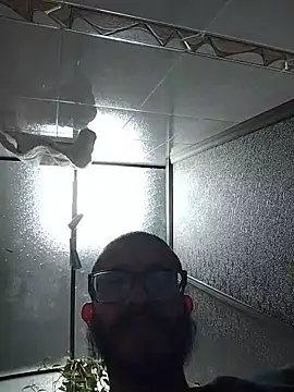 Snapshot of hairyserious chatting on 8, 11, 2025 hairyserious online show from 8, 11, 2025