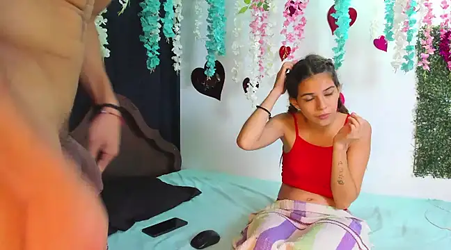 Snapshot of kattyandtom2 chatting on 12, 2, 2025 kattyandtom2 online show from 12, 2, 2025