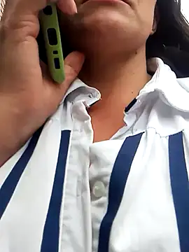 Snapshot of celeste-30_ chatting on 2, 3, 2025 celeste-30 online show from 2, 3, 2025