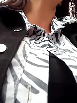 Snapshot of celeste-30_ chatting on 5, 3, 2025 celeste-30 online show from 5, 3, 2025