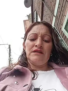 Snapshot of celeste-30_ chatting on 8, 10, 2025 celeste-30 online show from 8, 10, 2025