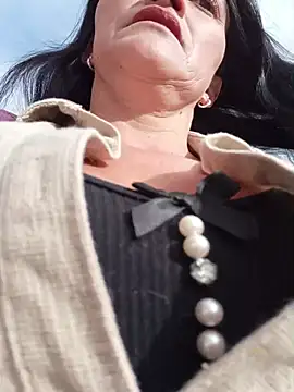 Snapshot of celeste-30_ chatting on 14, 10, 2025 celeste-30 online show from 14, 10, 2025