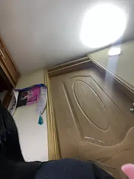 alissonfernandez  online show from 8, 2, 2026