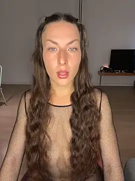  ExoticGirl online show from 28, 11, 2025