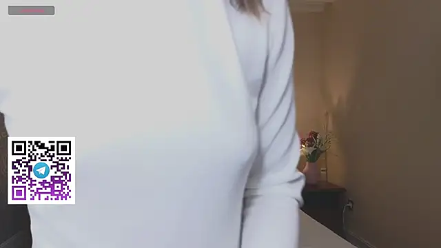 Snapshot of UdelaAshfield chatting on 1, 3, 2025 UdelaAshfield online show from 1, 3, 2025