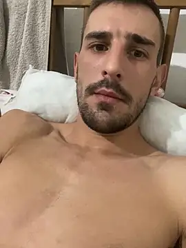 Snapshot of PuntingPaperer chatting on 8, 11, 2025 PuntingPaperer online show from 8, 11, 2025