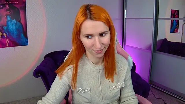 Snapshot of AliceBYKiss chatting on 29, 1, 2025 AliceBYKiss online show from 29, 1, 2025