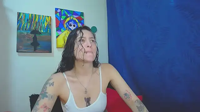 Snapshot of Leyla_Horny_Bg chatting on 2, 11, 2025 Leyla Horny Bg online show from 2, 11, 2025