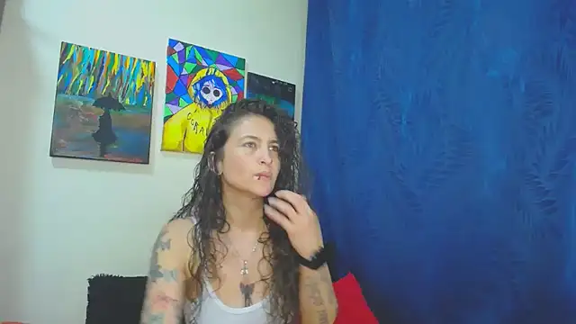 Snapshot of Leyla_Horny_Bg chatting on 6, 11, 2025 Leyla Horny Bg online show from 6, 11, 2025