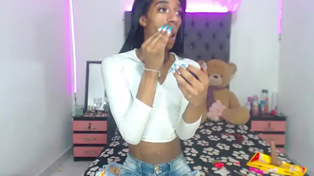 Snapshot of lucianadolll chatting on 29, 9, 2025 lucianadolll online show from 29, 9, 2025