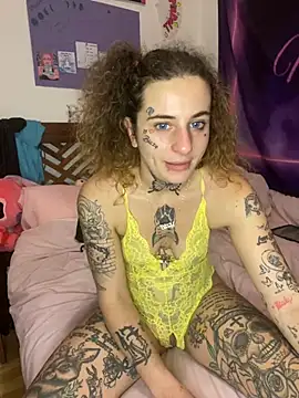 Snapshot of BlazyKitsune- chatting on 27, 1, 2025 BlazyKitsune- online show from 27, 1, 2025