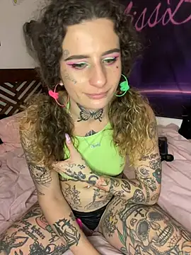 Snapshot of BlazyKitsune- chatting on 28, 1, 2025 BlazyKitsune- online show from 28, 1, 2025