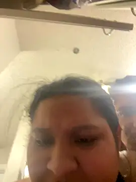 Snapshot of Anmaro05 chatting on 3, 11, 2025 Anmaro05 online show from 3, 11, 2025