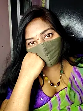 Snapshot of RomeoJuliet345 chatting on 2, 2, 2026 RomeoJuliet345 online show from 2, 2, 2026