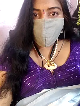 Snapshot of RomeoJuliet345 chatting on 1, 3, 2026 RomeoJuliet345 online show from 1, 3, 2026