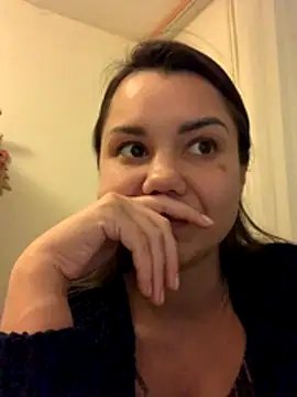 MiraMiss online show from 5, 11, 2025