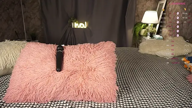 DorisHalsted online show from 9, 12, 2024