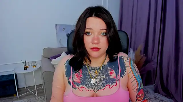 MoonLghte online show from 24, 2, 2025